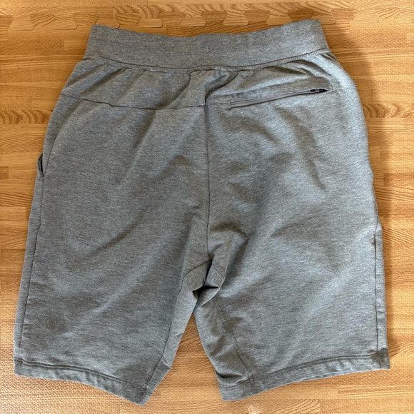 Lululemon City Sweat Short 9” Heather Grey Size S Men Fleece Lined Lounge Shorts - Picture 4 of 11
